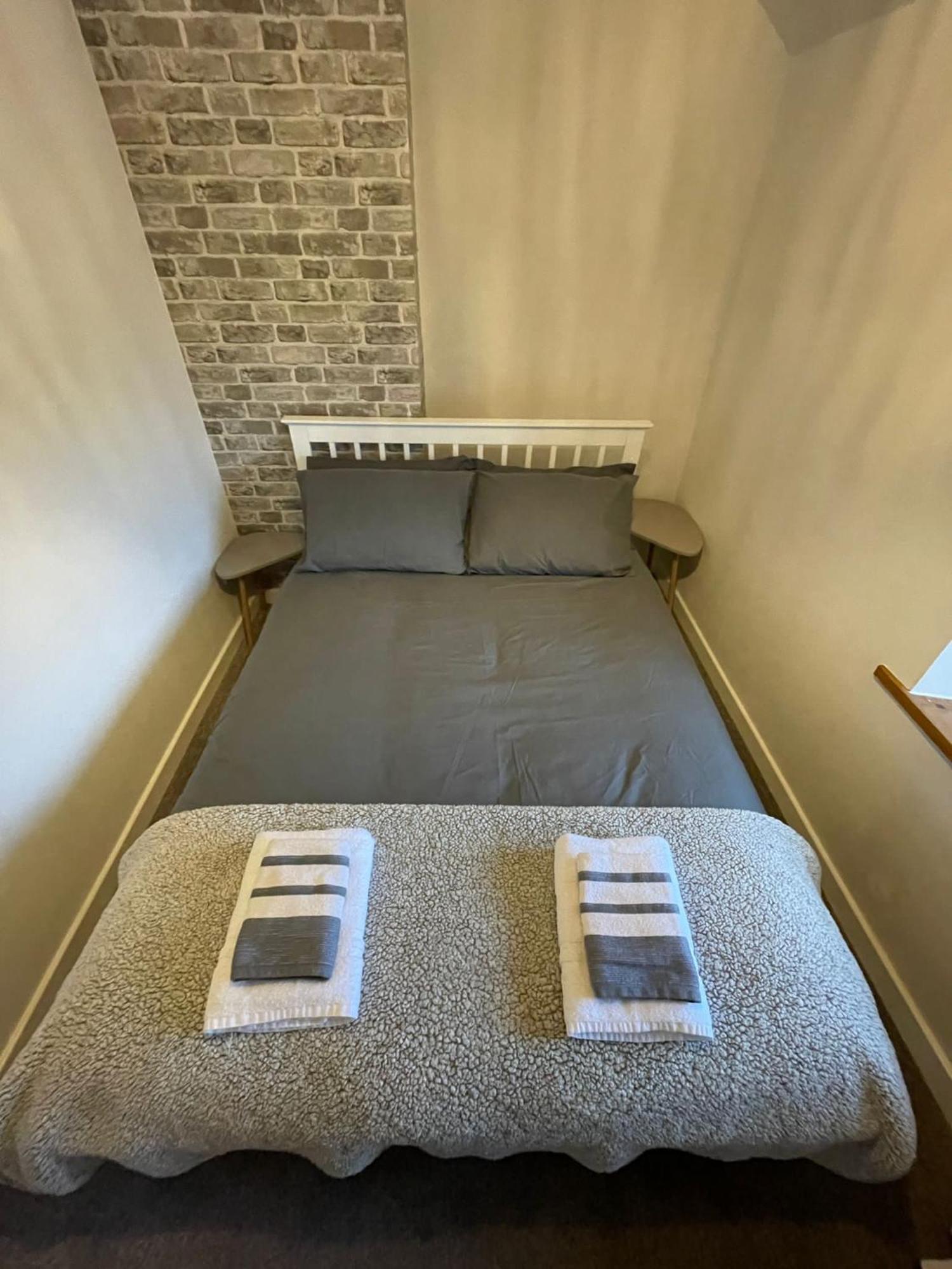 Cosy 2 Bedroom Cottage Llanuwchllyn エクステリア 写真